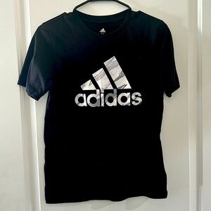 Adidas Boys T Shirt Medium 10/12